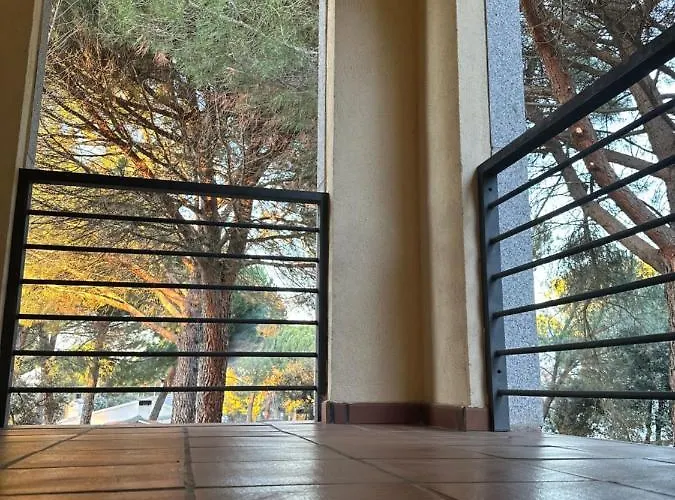 El Capricho De Navares Hotel *