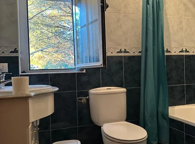 Hotell El Capricho De Navares *